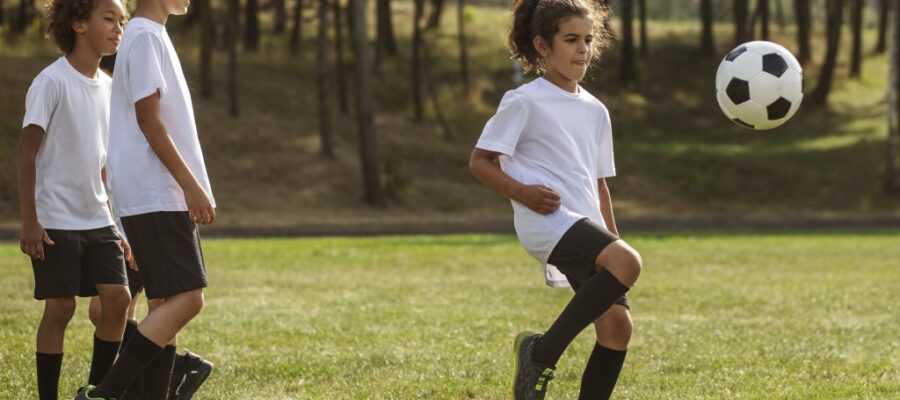 Dalla Pressione al Piacere: Come la scuola di Tecnica "Calciatore Vincente" a Catania Trasforma il Gioco in Crescita Vera (6-17 anni) - Calciatore Vincente
